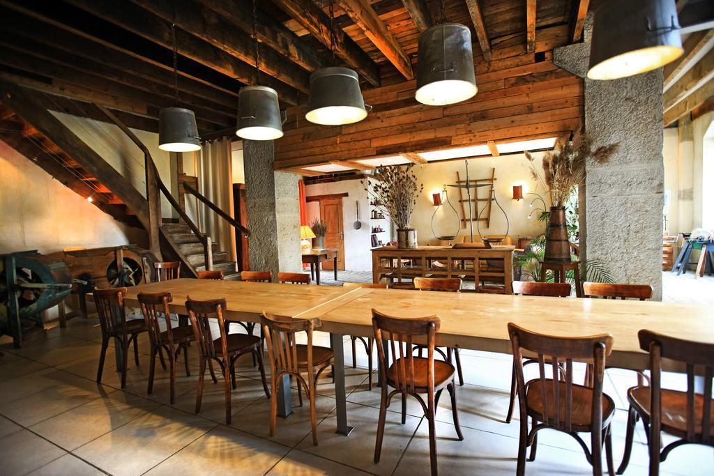 La Ferme Modele Hotell Châtillon-la-Palud Exteriör bild